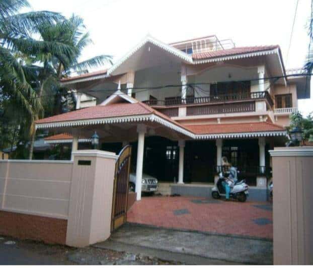 HOUSE AT THONDAYAD,KOZHIKODE