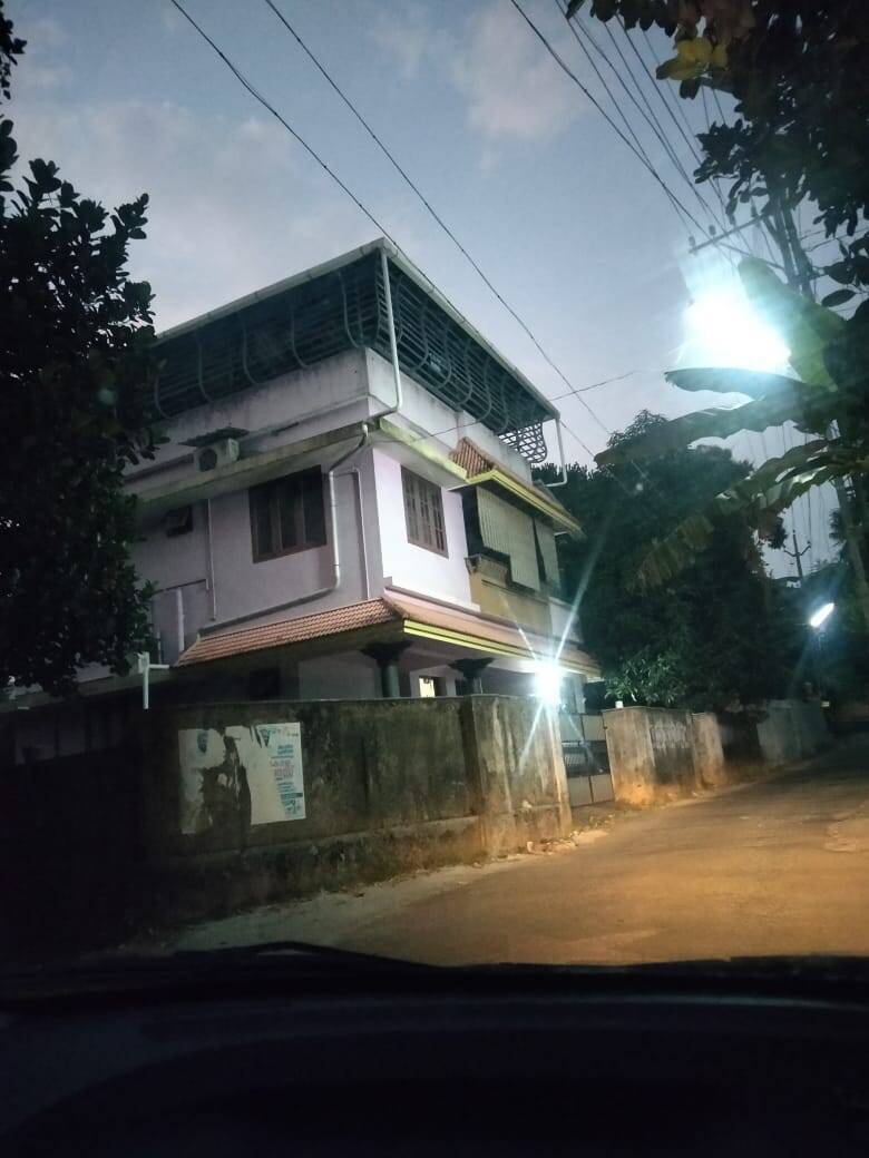 AT CHENGAMANAD JN, EKM